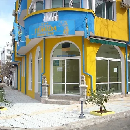 Family Temida 3* بريمورسكو