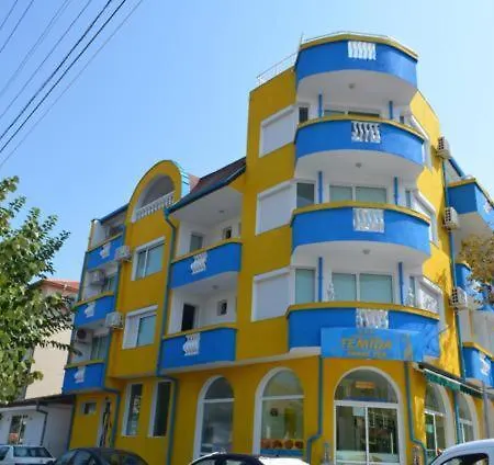 Family Temida فندق بريمورسكو